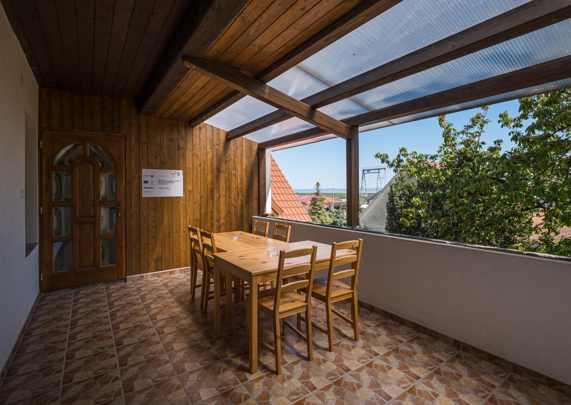 Dobosi Vendeghaz Hotel Szentantalfa Exterior foto